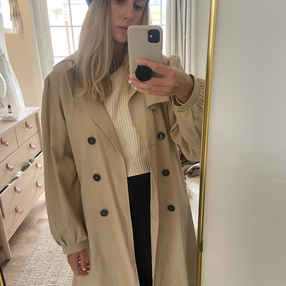 TRENCH COAT CHIC CAMEL PUFF SLEEVES